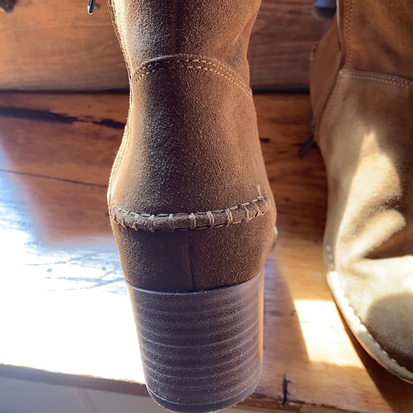 UGG suede boots - Picture 2 of 6